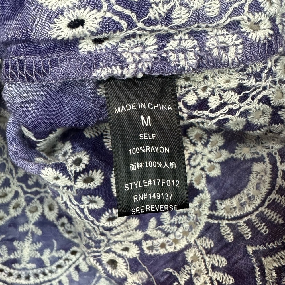 Onetheland Purple Tie Dye Eyelet Lace Tank Top Women Sz M - Picture 4 of 6